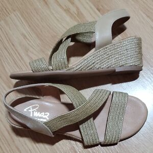 Pinaz Women's Beige and Tan Wedge Sandals Size 37
